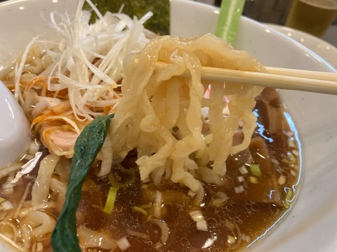 19EB0656-3A8A-4900-AA82-ED60B262E519