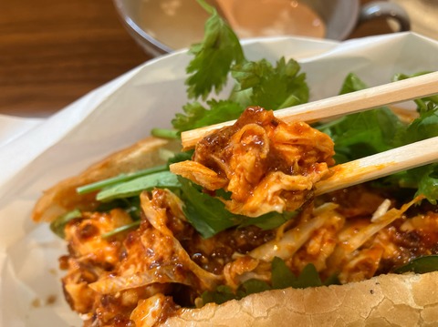 2AA2B7C6-6341-4AA8-B24C-327F53C2F3B5