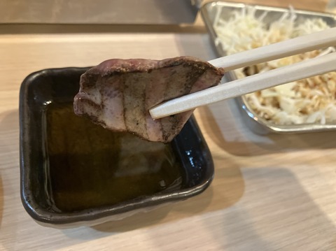 FB7B291F-8DD9-4E9B-AD08-C715D202A690