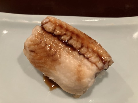 B97D5F55-7509-4449-A74D-A8F666E9F964