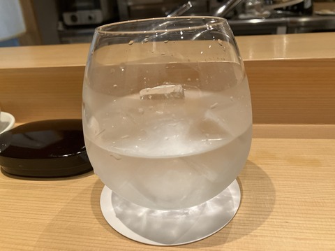 D28A0851-89CE-42D4-9543-480BA22CFC25