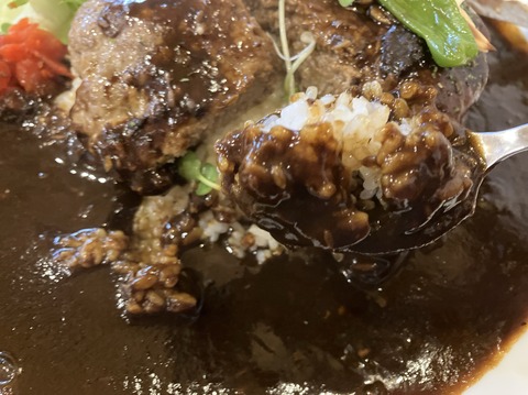 7EC07238-85E4-42E5-8BAD-71FE8704CE33