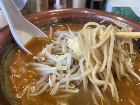 67190516-6340-4C01-B834-F6F611885D9D