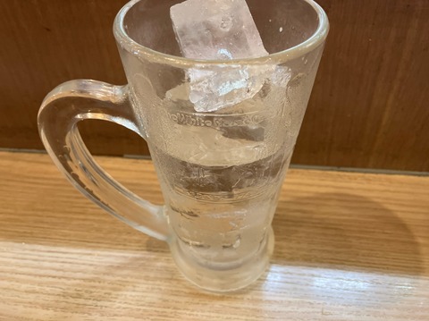 E4BA0B09-4480-4689-80F1-7516E130E1FB