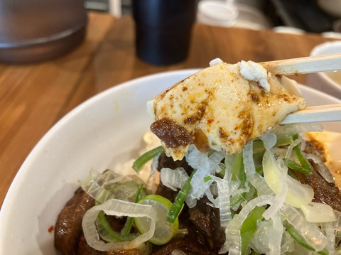 2236EA89-0A3A-49D5-9D05-2566ED8ED4DC