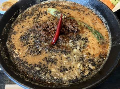 35A792C4-3B8D-41FF-8B9D-8338CC3A65C2