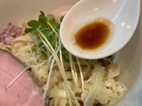 68C60840-3591-4FA2-A200-3D3C48ABE41D