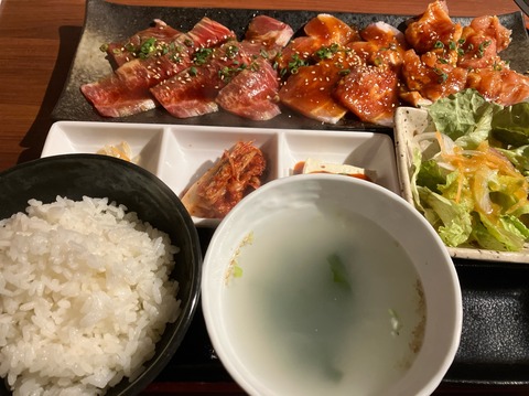 6A2ACEF8-74FB-4D6A-A5F4-82F920BBAB41