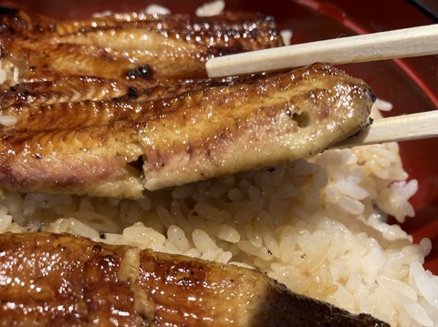 1150C972-5966-497B-B616-946288938E6C