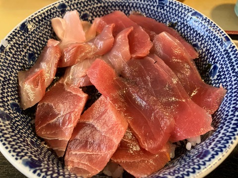 D30911BB-4D0C-4F14-AE4B-8B8709947143