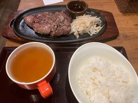 4469B055-C861-4681-B279-250FDB3F02F6