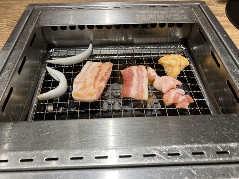 6B6E3063-D253-46F4-B24C-F64CB3418AB6