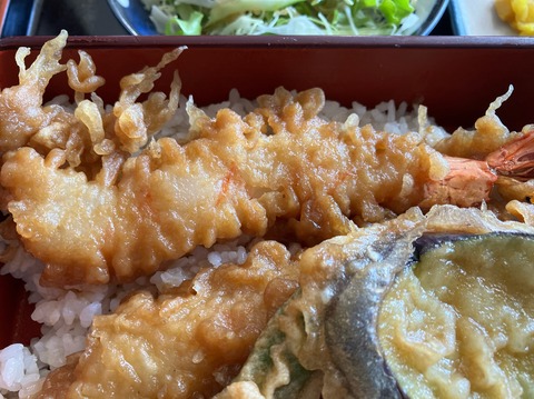 29EF5CFC-E096-4170-90A9-3D83514F1B14