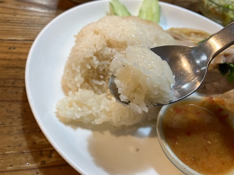 F4CB3FA9-16CB-4DCB-83C6-14D3FDE9C41B