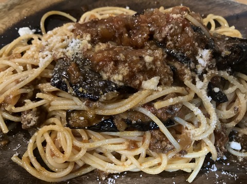 4F1B9E9E-CACA-406A-A896-727E42FC7980