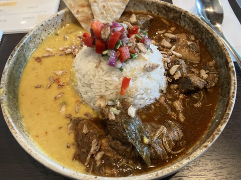 2285F421-0351-4C7C-AE33-FE338508A0EC