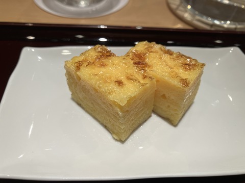 27F10167-3ABE-4F00-8E93-44A8A6A42436