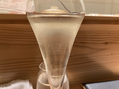 DB9E432A-5CD1-4A97-A5BB-A714FDABD05A