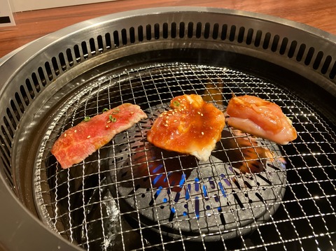 56D56A2F-9F5B-49A7-951C-3EEB9D70FF3F