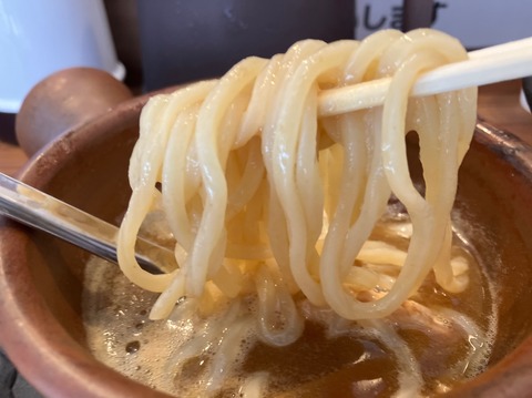 5893CD4D-EFD6-46A6-B26D-78E199FC2A1D