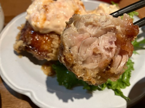 DDE284F7-2B3C-4D24-8893-FF936C2C8A51