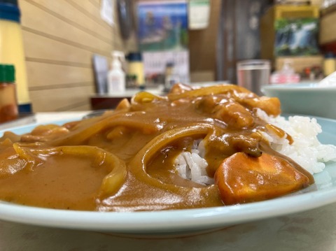 3A3AE868-2A27-473B-B736-837F64C7AD70