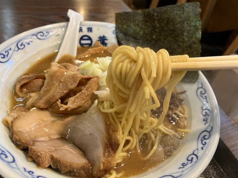 FEC9E5A2-B052-4C32-8A63-4F23235F29C4