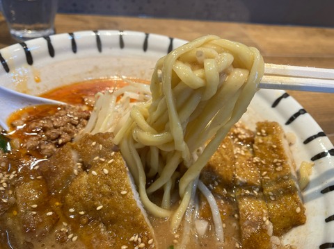 FAE31293-C8B2-49AF-B9D3-246F11B32976