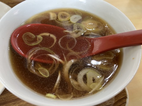 81006A52-B681-4EAF-8A61-EC3AAB55BFD3