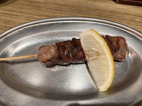 B67036E9-9363-4EFF-9FCA-5CE1FF216F8A