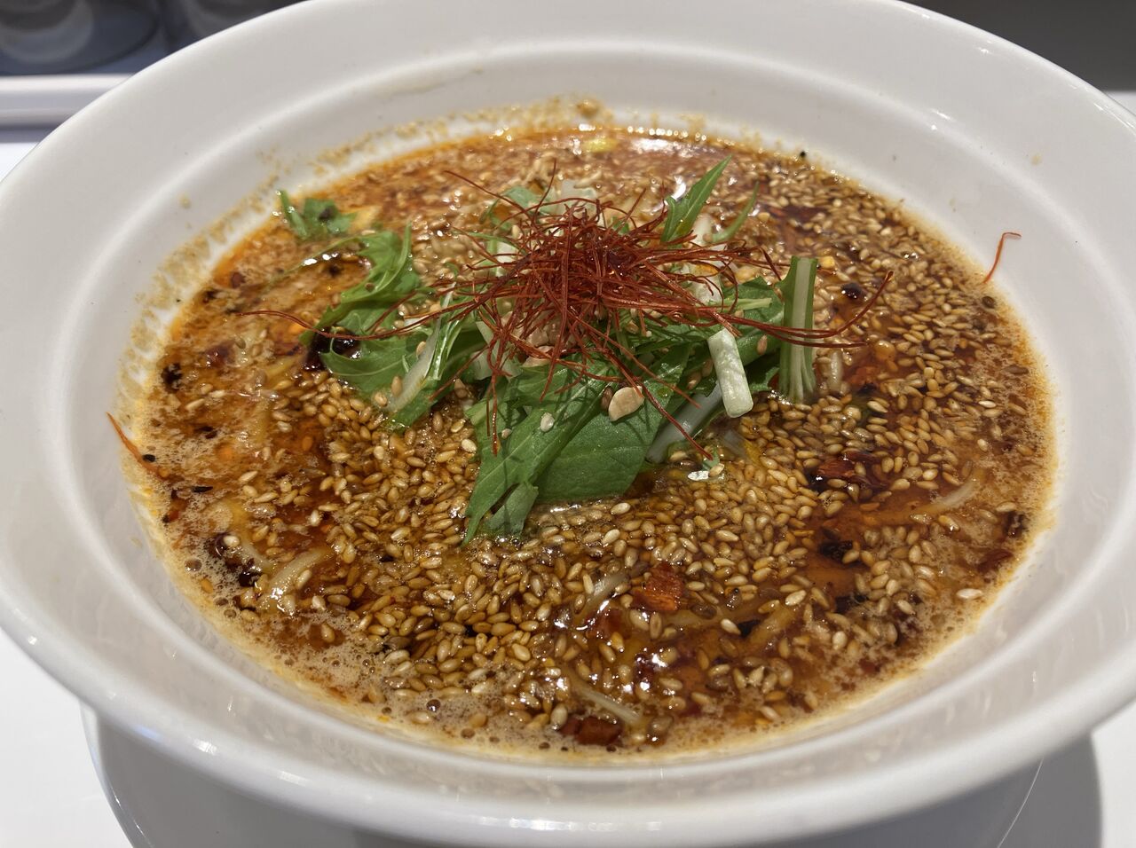 ラーメン@プロフィール見てください 総絞り　黒×黒　金　銀　成人式　正絹 母さんの着物リメイク 振袖絞りのワンピース🤲 handmade clothes