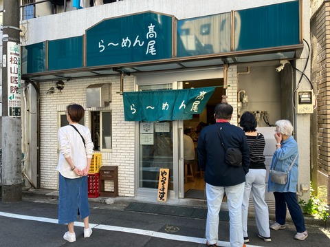 F913E9D4-38E6-4697-A251-12575BDB80F0