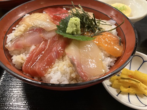 0E451667-5C5D-48CC-90EA-9DE49BEB42A5