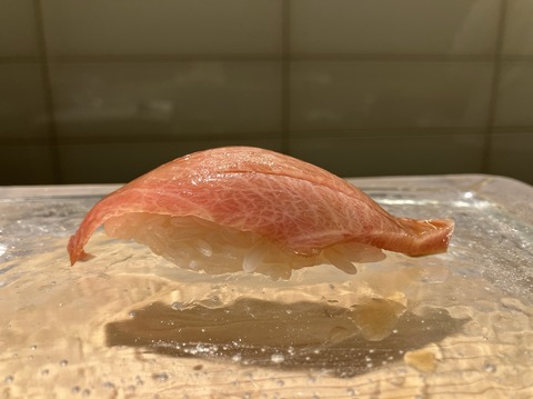 9888C006-9BBD-434A-9DEF-F2A943111F08