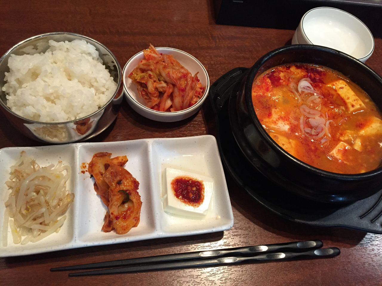 虎ノ門 韓ヌリ スンドゥブチゲ定食 虎ノ門ランチ日記