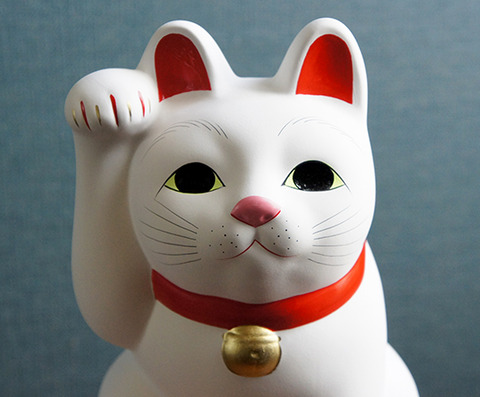 豪徳寺で買った招き猫