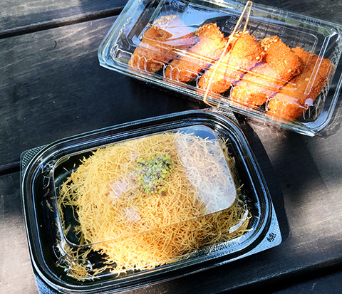 初ファラフェルとクナーファ