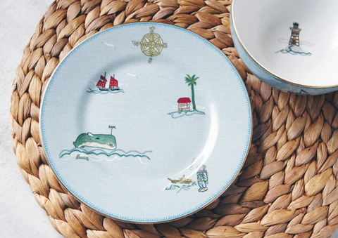 ちょっとゆるい海モチーフの柄がかわいい、ウェッジウッドのセイラーズフェアウェル　