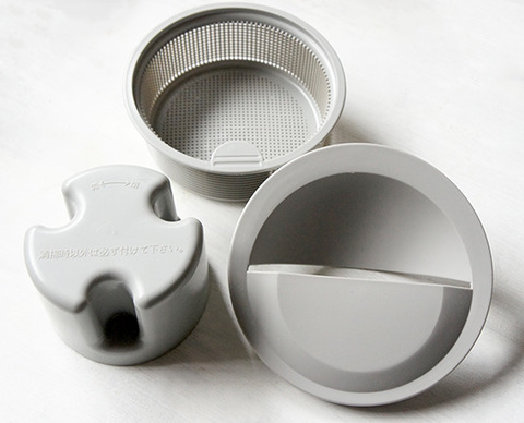 流し台の排水パーツを買い替え