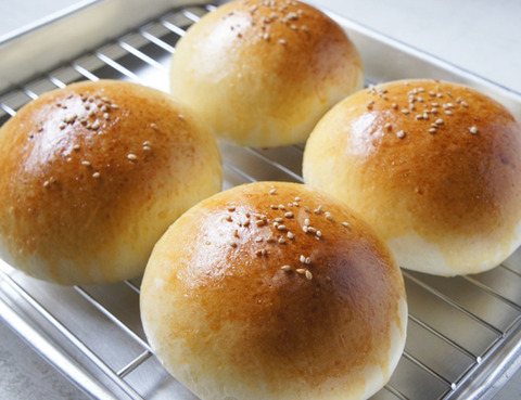 3度目の正直 ハンバーガーのバンズづくり