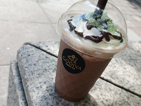 ゴディバの期間限定　チョコミントのショコリキサー