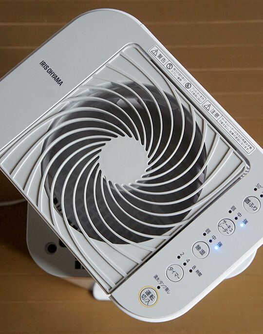 【動作確認済】 アイリス 衣類乾燥機 サーキュレーター IJD-I50-WH アイリスオーヤマのサーキュレーター衣類乾燥除湿機IJD-I50-WH
