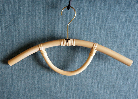 飾ってもかわいい、ツルヤ商店のハンガー