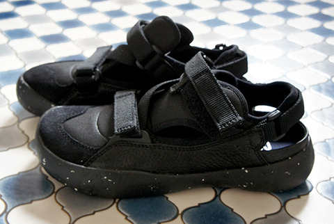 カンペールのセミオープンシューズPEU STADIUMを購入