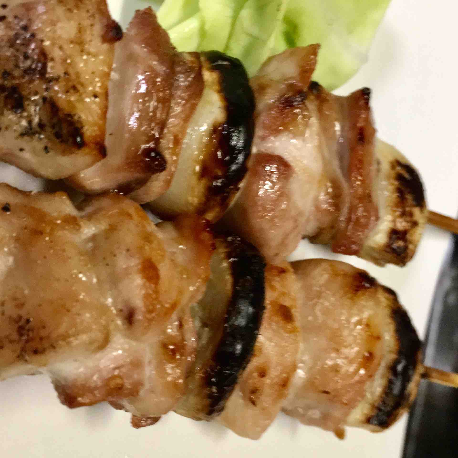 夏最強串焼き にんにくもも串 三重県鈴鹿市白子駅東口のやきとり屋 鳥いし 今日の一品