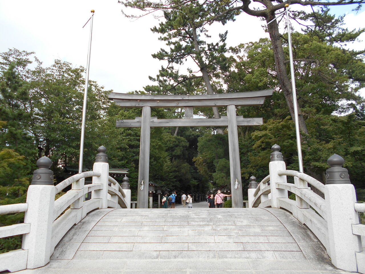 太陽がアクセスする 関東最強宇宙パワースポット 寒川神社 すごく清廉で よい気持ちになった 華道家なんて誰でもなれる 芸術家なんて発達障害でもできる 鳥籠みつ器のドラッグなみのブログ 脳の形と心の色 太陽がアクセスする 関東最強宇宙パワースポット 寒川神社 すごく清廉で よい気持ちになった 華道家なんて誰でもなれる 芸術家なんて発達障害でもできる 鳥籠みつ器のドラッグなみのブログ 脳の形と心の色