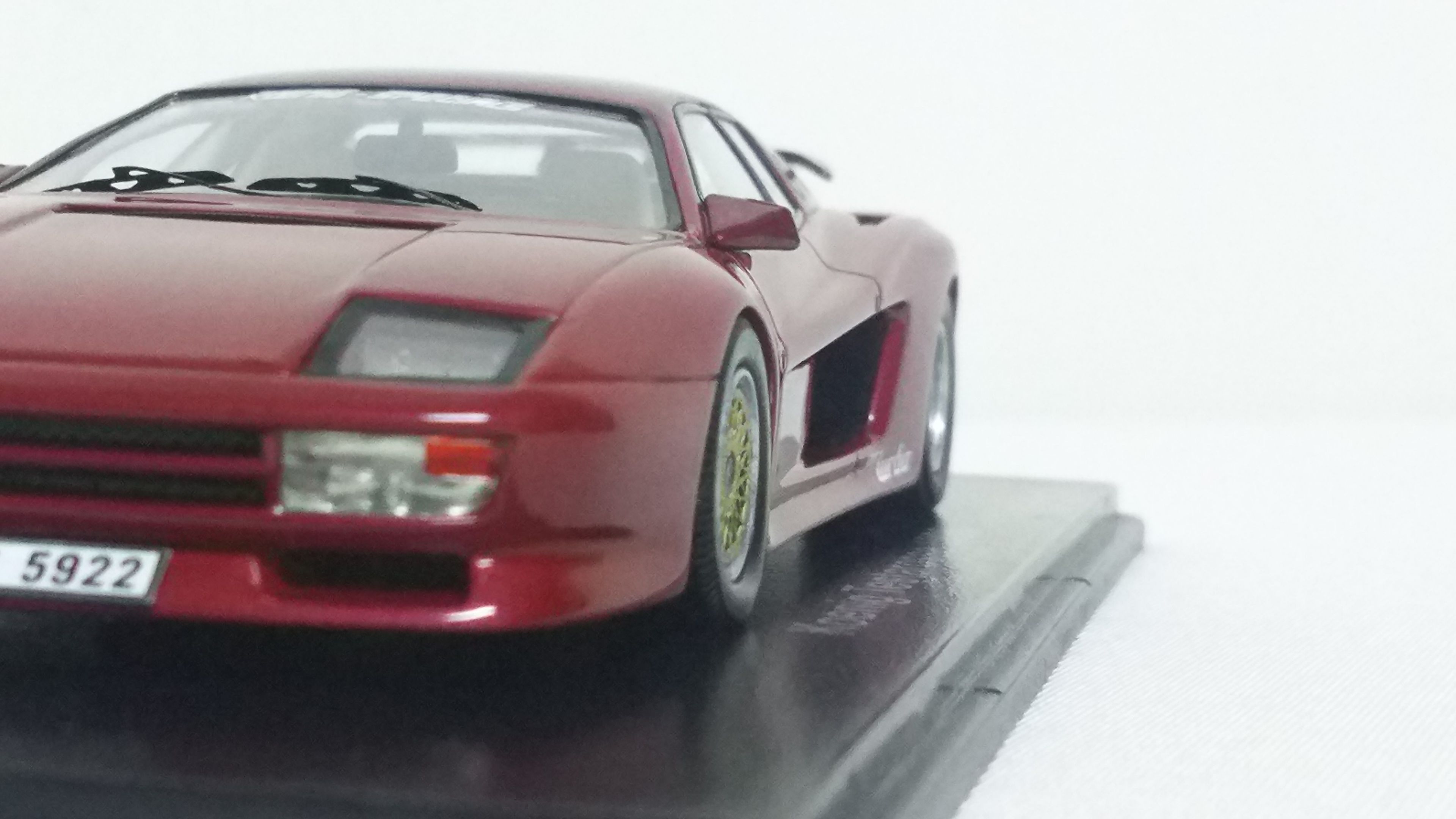 ネオ 1/43 ケーニッヒ フェラーリ テスタロッサ ネオ 1/43 ケーニッヒ フェラーリ テスタロッサ