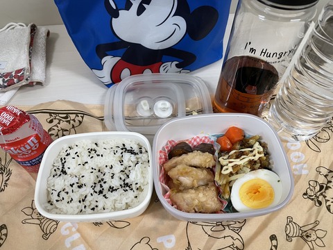 本日のお弁当　トリのネギ塩焼き＆お好み焼き