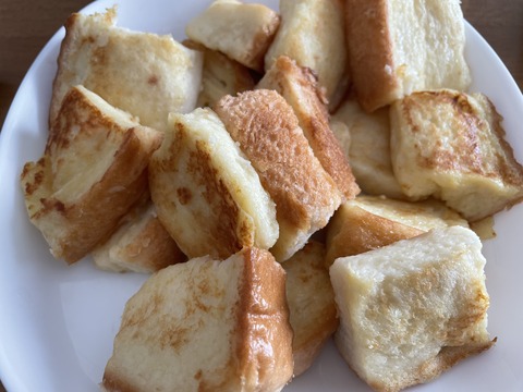 本日の朝食　フレンチトースト