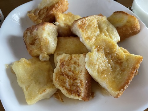 本日の朝食　フレンチトースト🍞